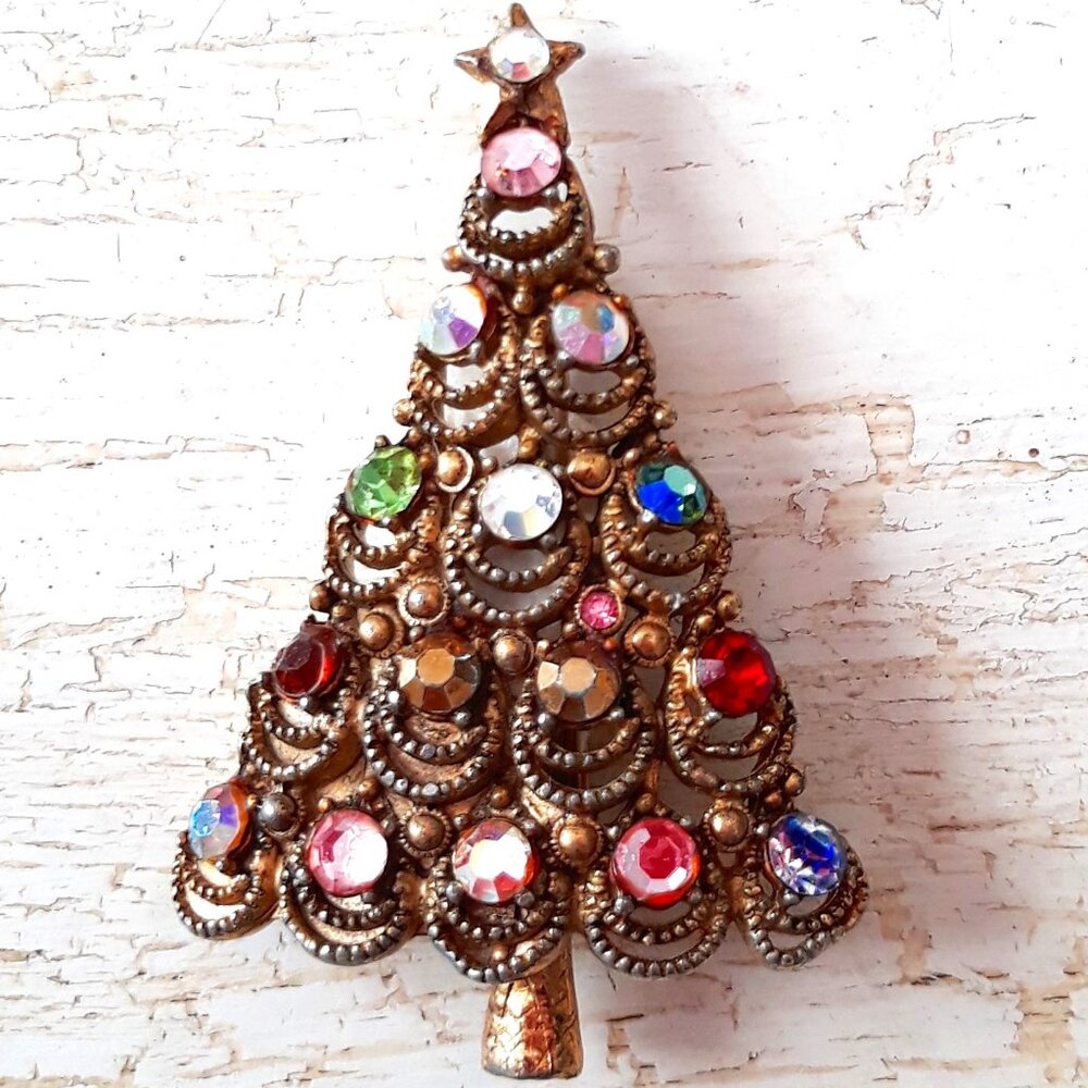 Vintage Hollycraft Christmas Tree Rhinestones Brooch Pin Gold Tone